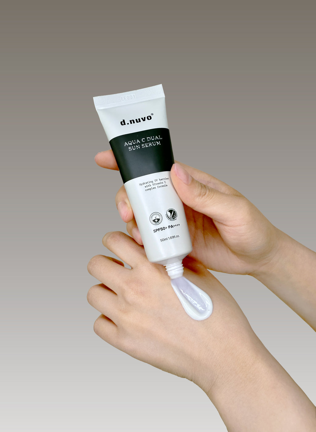 d.nuvo Dual C Sun Serum: SPF50+/PA++++ UV filters, brightening and anti-wrinkle . 50mlt